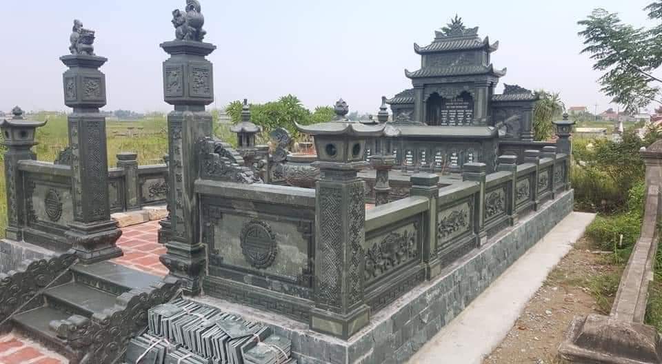 Lan can đá xanh rêu đẹp